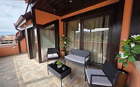 Medius Park Apartment